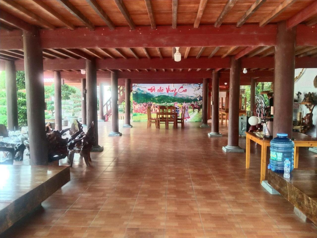 A Lin Homestay Bac Ha Exteriör bild