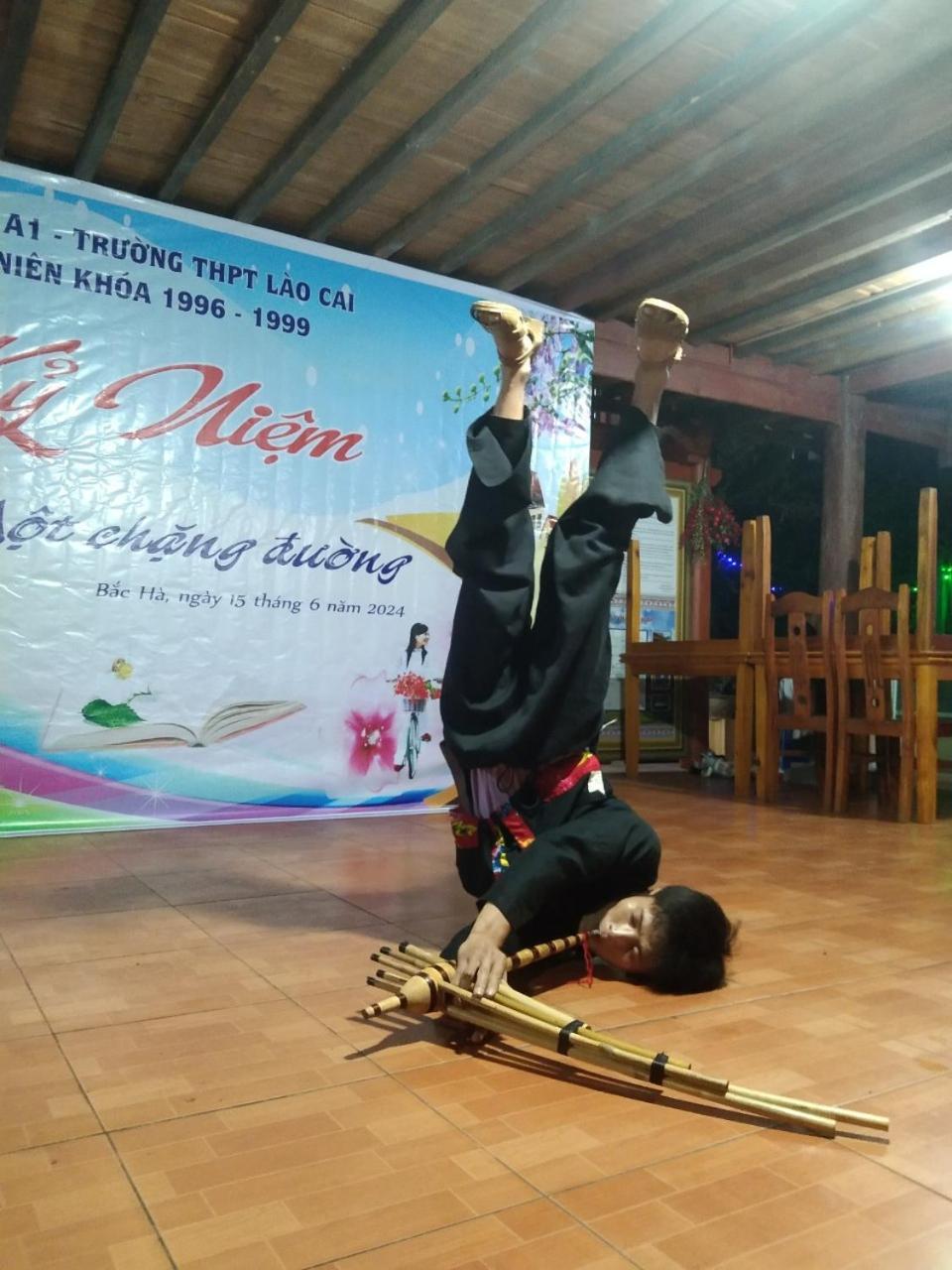 A Lin Homestay Bac Ha Exteriör bild